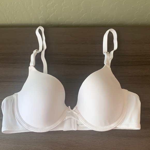Maidenform White Comfort Devotion Underwire T Shirt‎ Bra - Size 34A - Picture 2 of 7